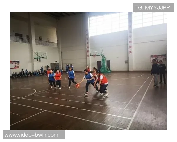 沈阳三十一中学篮球队奋勇拼搏展现青春风采助力校园体育发展